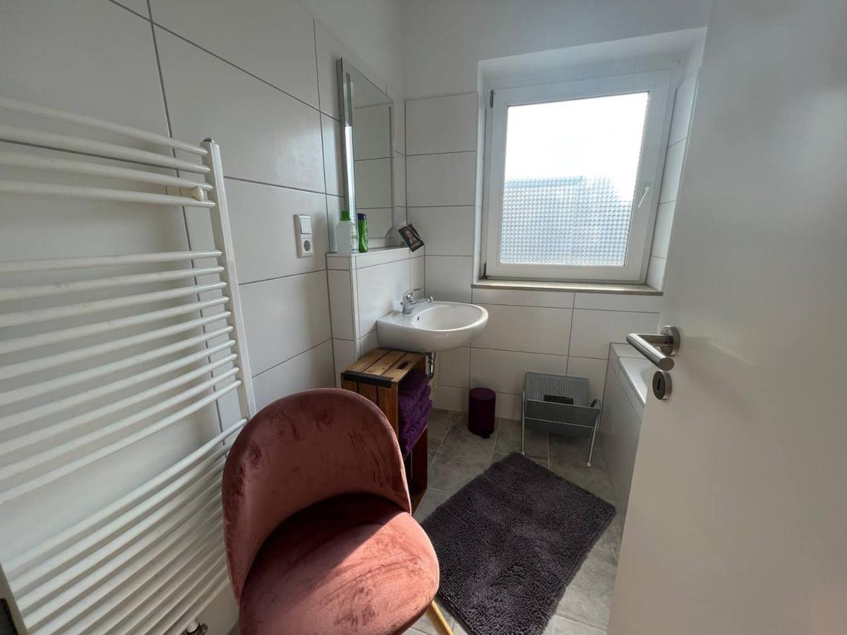 Suite 110Qm Nahe Rhein เครเฟลด์ ภายนอก รูปภาพ