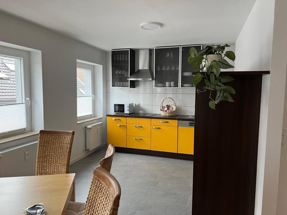 Suite 110Qm Nahe Rhein เครเฟลด์ ภายนอก รูปภาพ